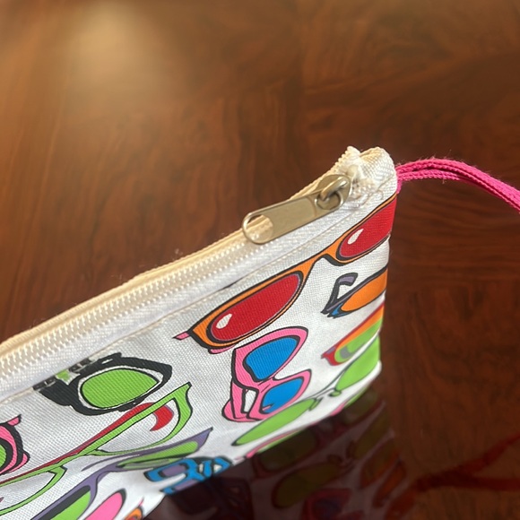 Bikini Bag Swimsuit Bag with Sunglasses Print and Wrist Strap - Picture 9 of 16